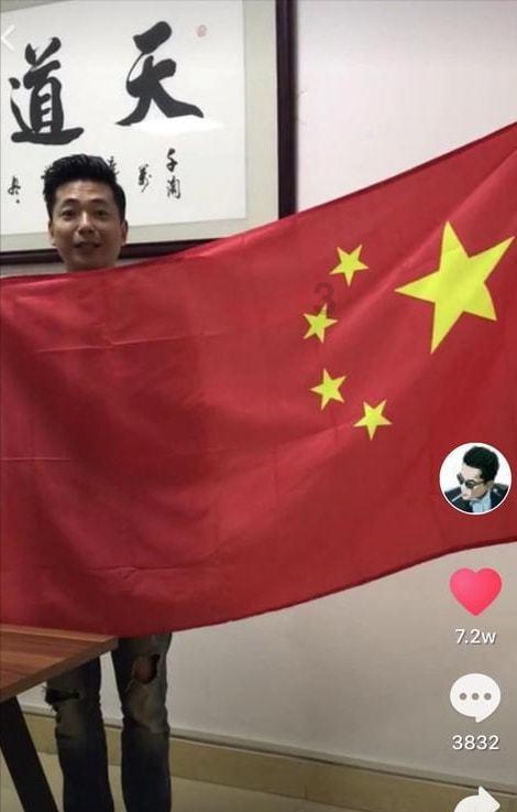 小镇惊魂